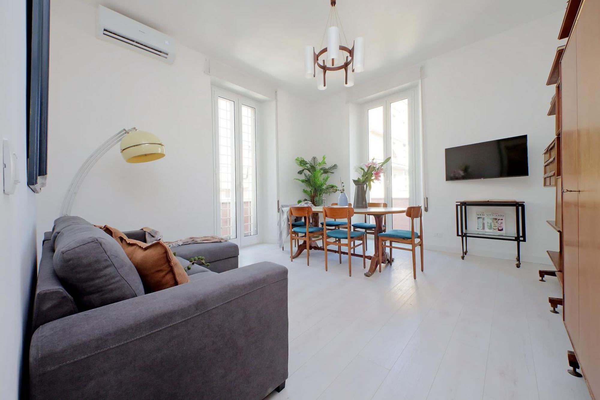 Eroi Spacious Rom